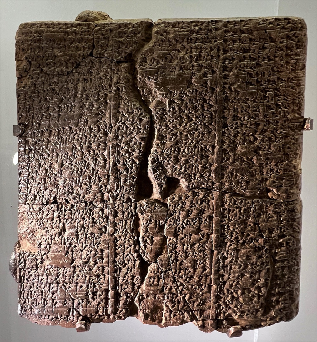 A tablet of the Epic of Gilgamesh, Penn Museum. Photograph CC BY-SA 4.0.